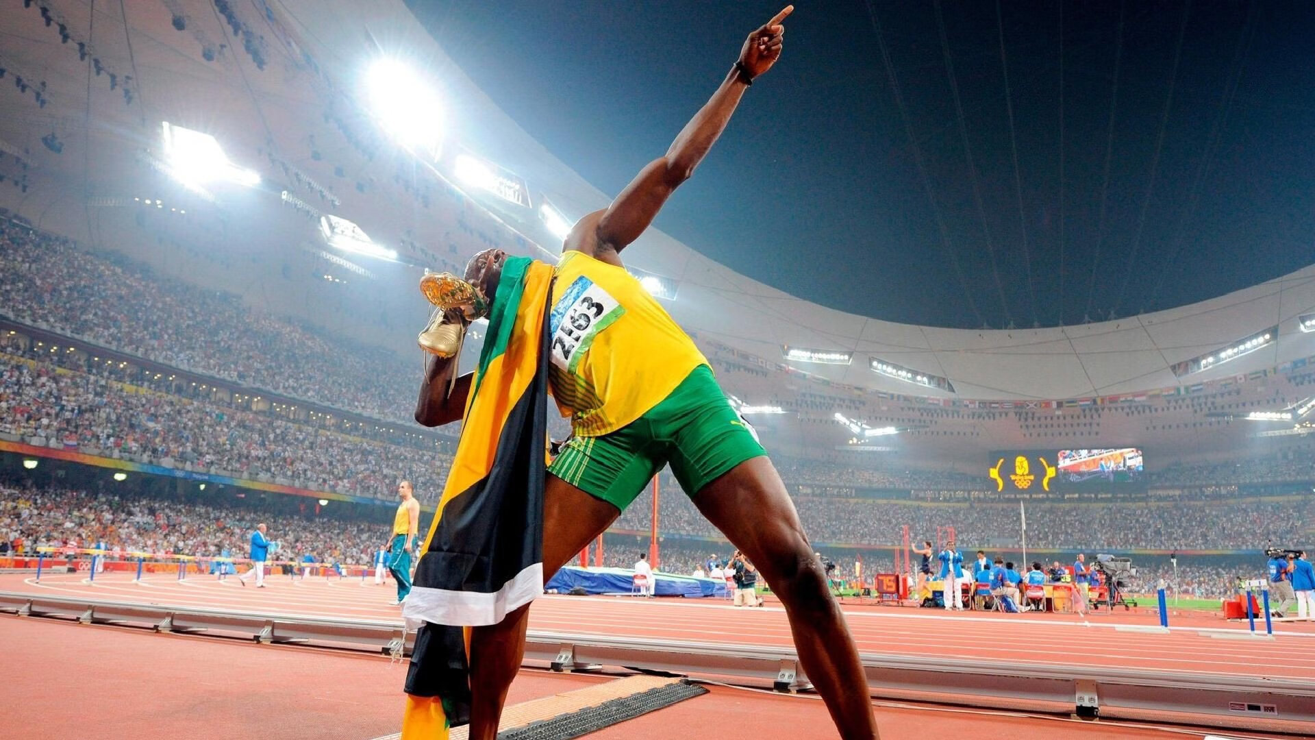 爱游戏体育APP下载-_极寒极暑运动挑战赛：极端气候中的运动秀_，极寒现象